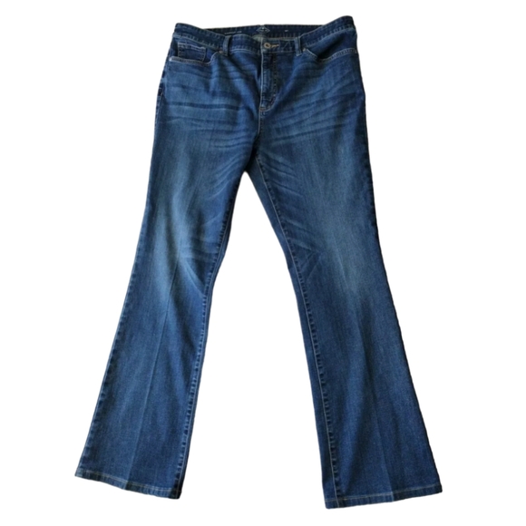 St. John's Bay Denim - St Johns Bay Jeans Womens 16P Blue Denim Petite Boot Cut‎ Leg Stretch Dark Wash